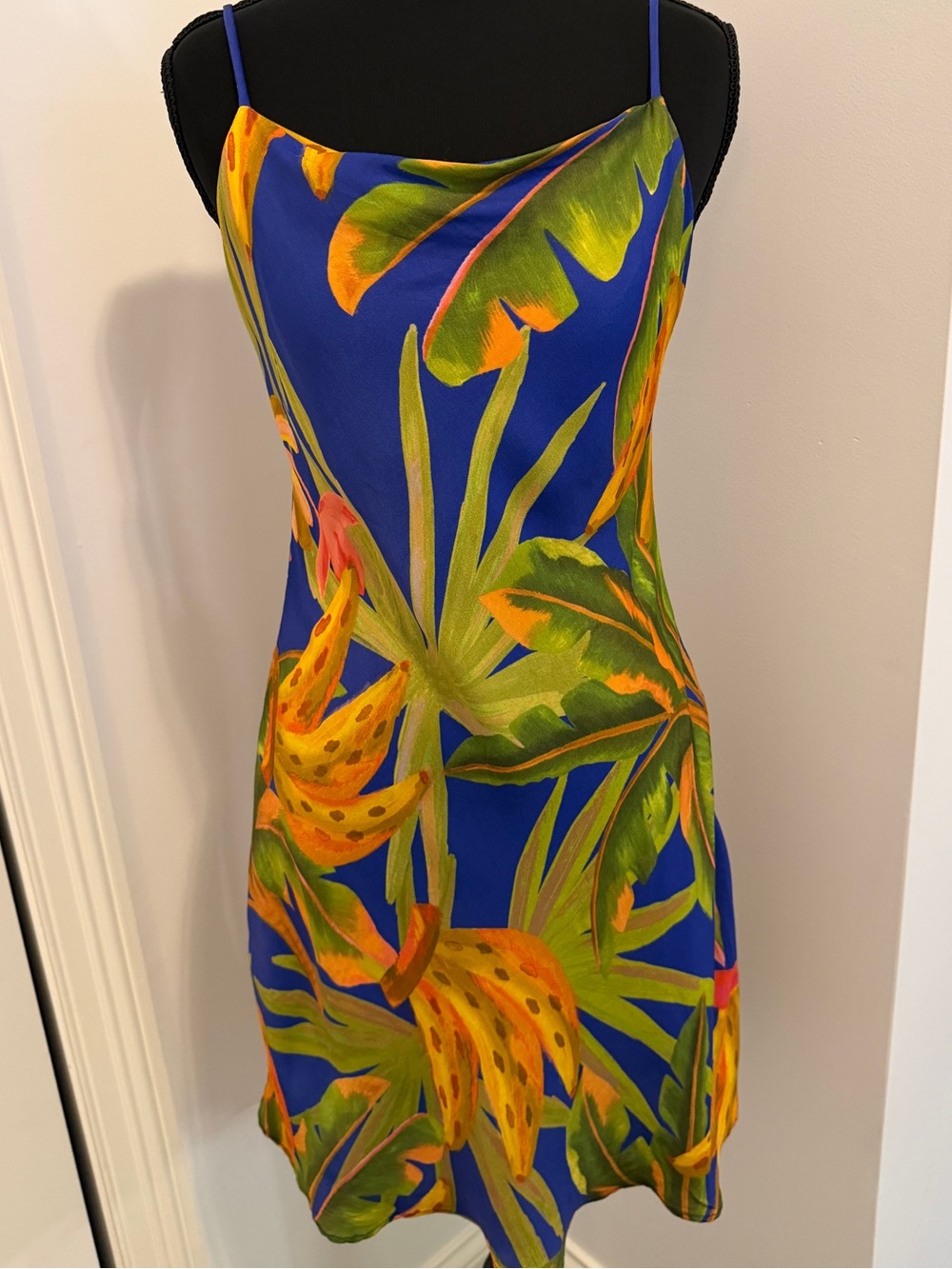 Farm Rio - Banana Leaf Tropical Print Silky Bias Cut Slip Dress - XS - Floral - Picture 10 of 10